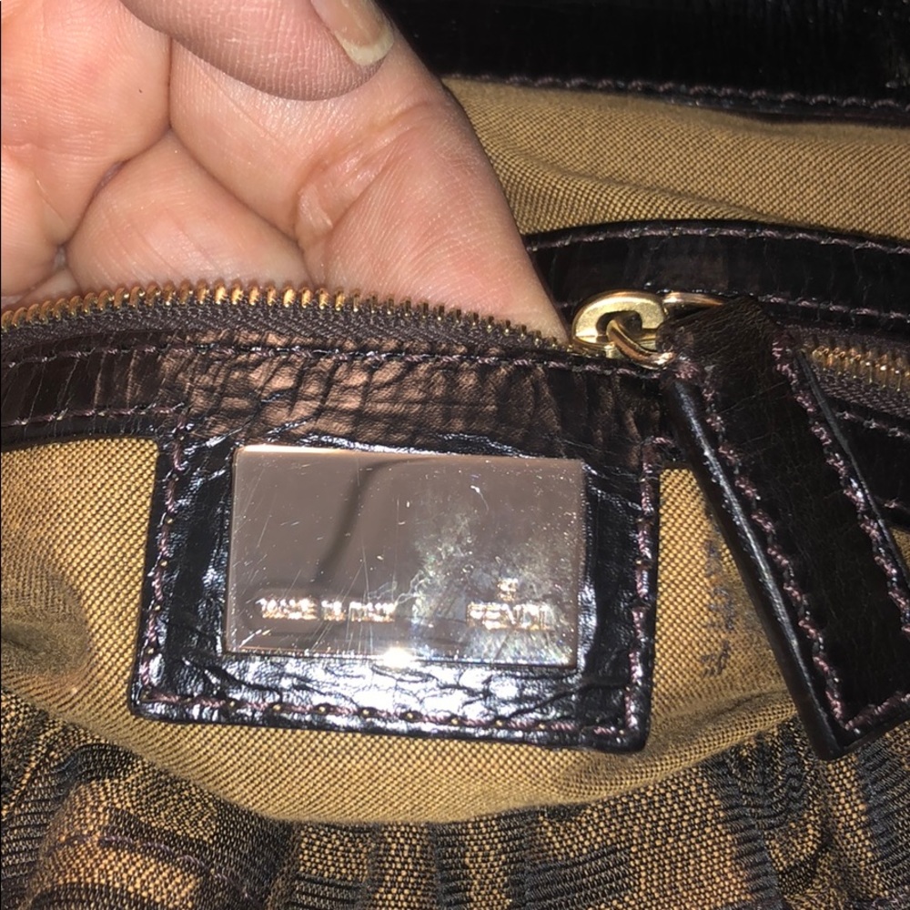 New fendi bag , no tag on - Picture 9 of 15